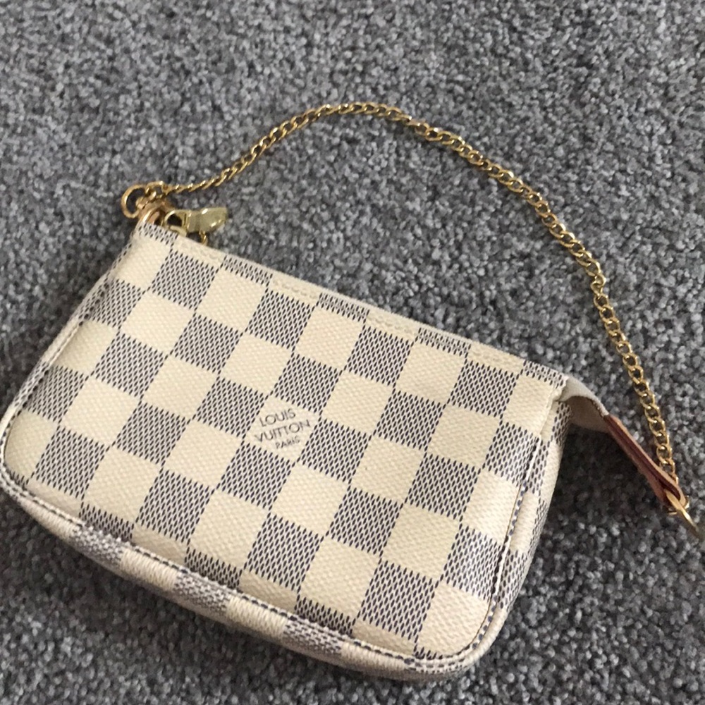 Louis Vuitton Mini Pochette Damier Azur